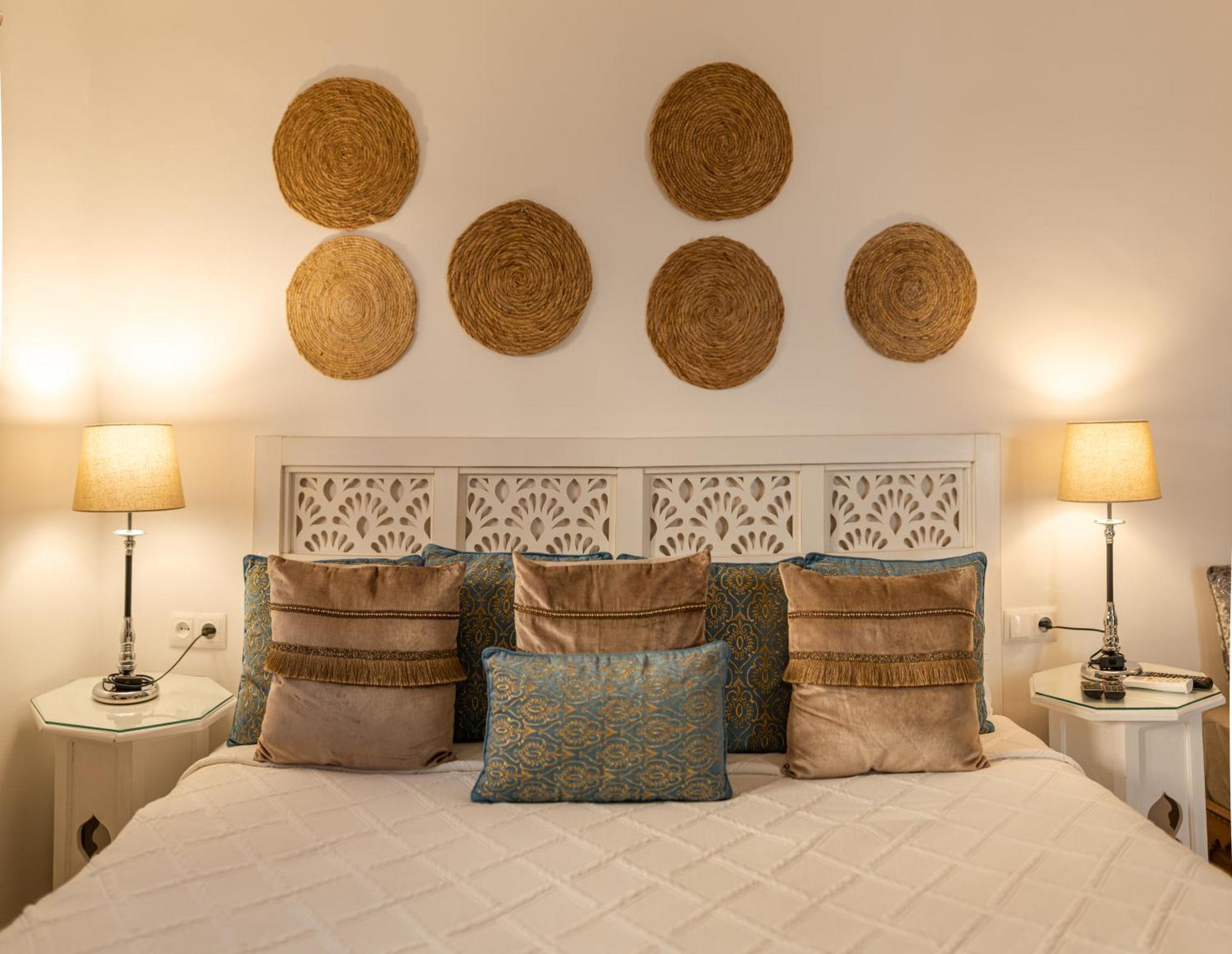 Nila Riad Chefchaouen